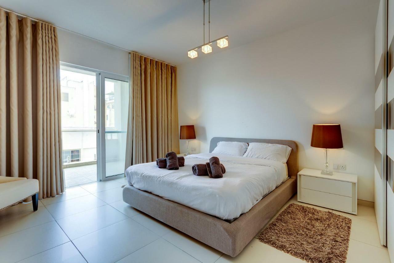 Contemporary, Luxury Apartment With Valletta And Harbour Views สลีมา ภายนอก รูปภาพ